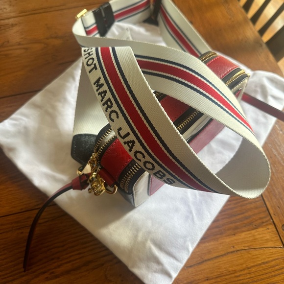 Marc Jacob Bag - Picture 7 of 8